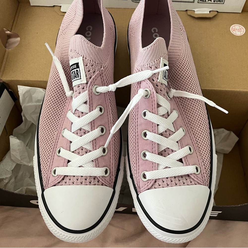 Converse Girl's Light Pink Low-Top Sneakers